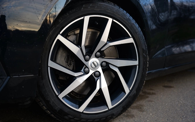 Volvo S60 cena 109000 przebieg: 92000, rok produkcji 2019 z Rzeszów małe 79